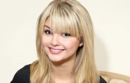 :blonde:
