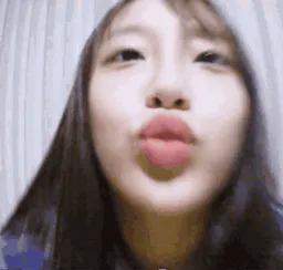 :KissYou: