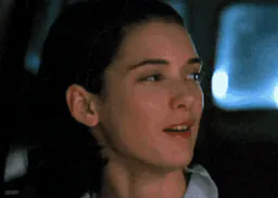 :Winona_ryder_: