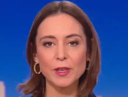 :paola_journaliste: