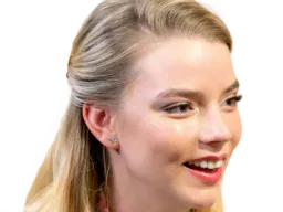 :Anya1: