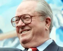:LePen2: