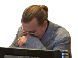 :Depp_rire2: