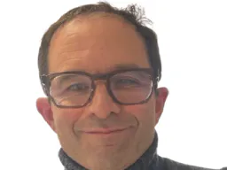 :benoit_hamon_sourire: