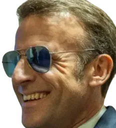 :Macron_rire2:
