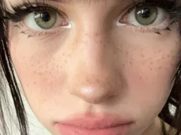 :soogsxzoomed: