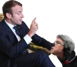 :Macron_pupute: