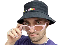 :Squeezie_Feminin: