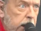 :Renaud_debout: