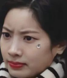 :Kim_Da-hyun: