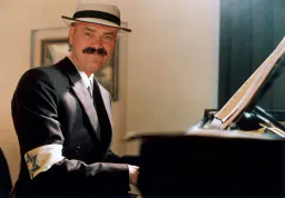 :Piano_: