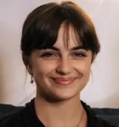:YonaSmile: