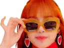 :Lisa_blackpink_classe: