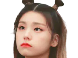 :yeji22:
