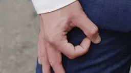 :trou: