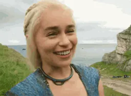 :Daenerys_laugh: