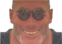 :BenzemonstreMiroir:
