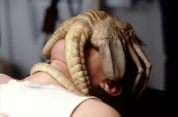 :Facehugger: